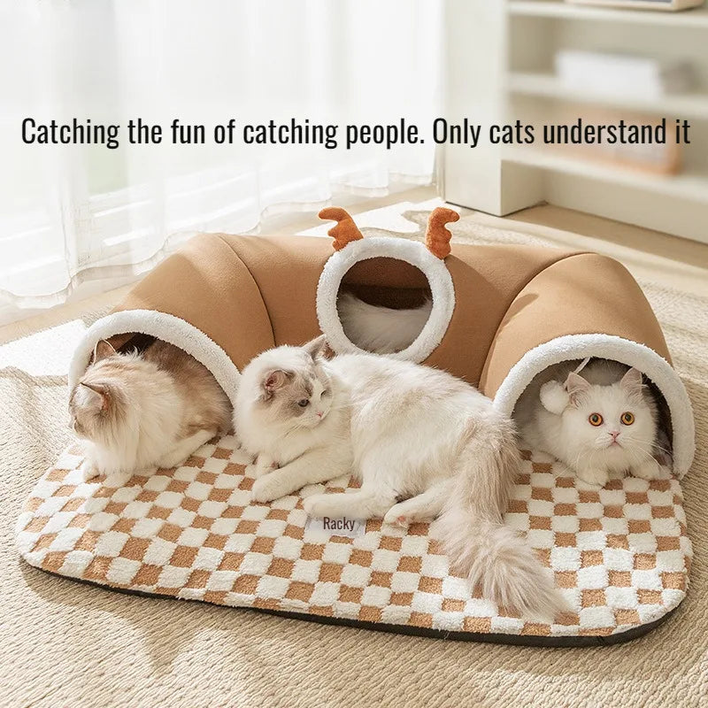 Michi’s Peek-A-Boo Tunnel Villa