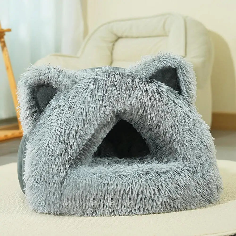 Michi’s Fluffy Ear Bungalow